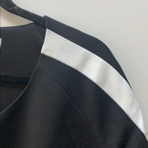 Jayee Blazer - Picture 5 of 5